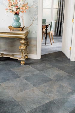 luxury vinyl flooring in bloomingdale, il