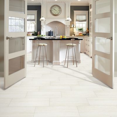 kitchen tile flooring in a bloomingdale home